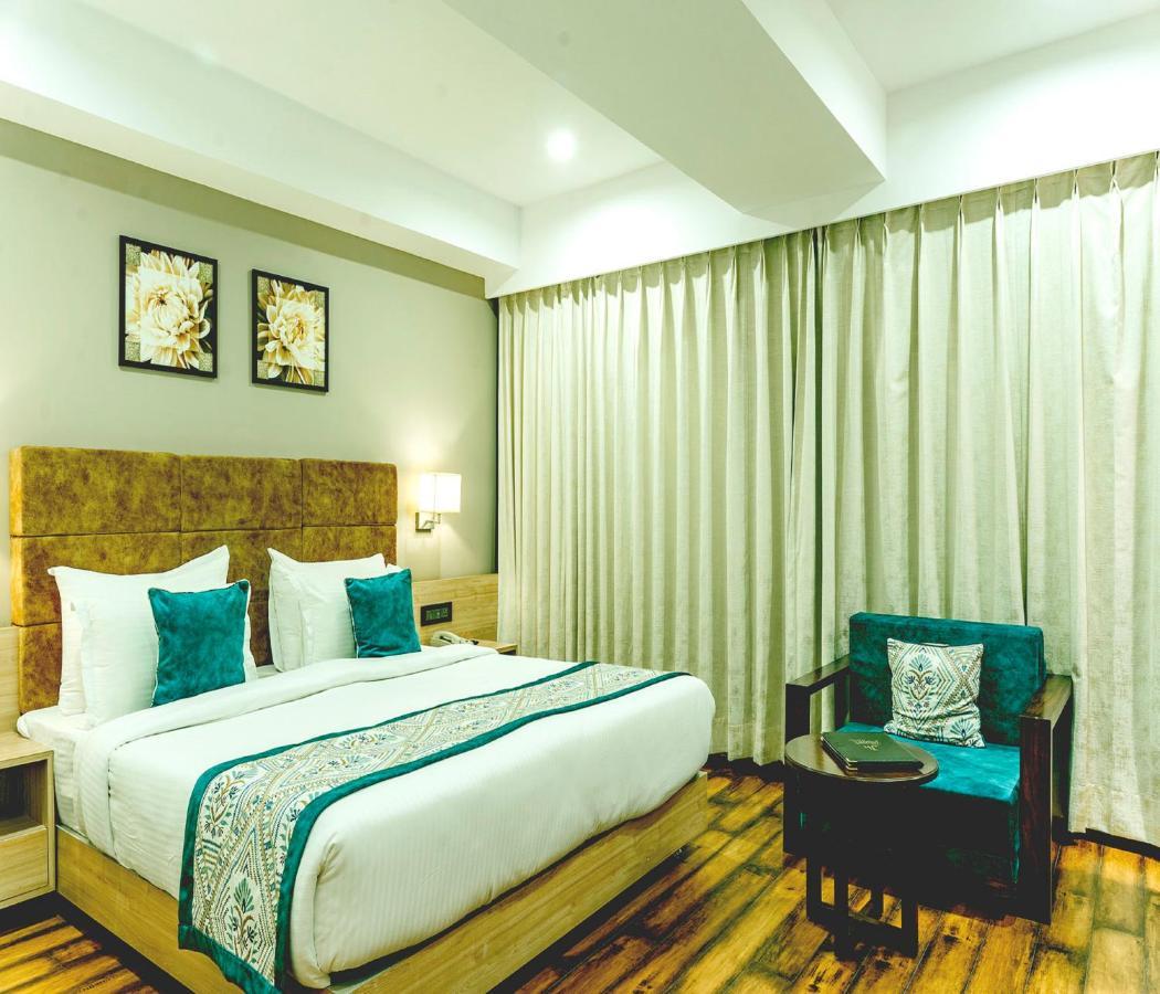 The Jagat Hotel And Spa Udaipur Exteriör bild